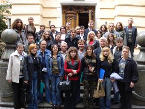 Юля серед молодих літераторів. Ірпінь